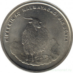 Монета. Турция. 750000 лир 2002 год. Коза.