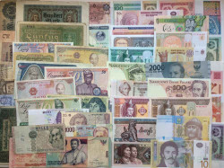 Банкноты мира, 50 разных.