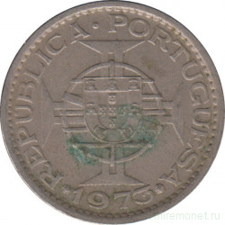 Монета. Гвинея. 5 эскудо 1973 год.