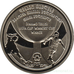 Монета. Грузия. 2 лари 2006 год. 25 лет победы "Динамо" (Тбилиси) в кубке УЕФА.