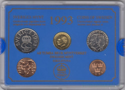 Монета. Швеция. Годовой набор 1993 год. С жетоном "Изготовление медалей в XII веке".