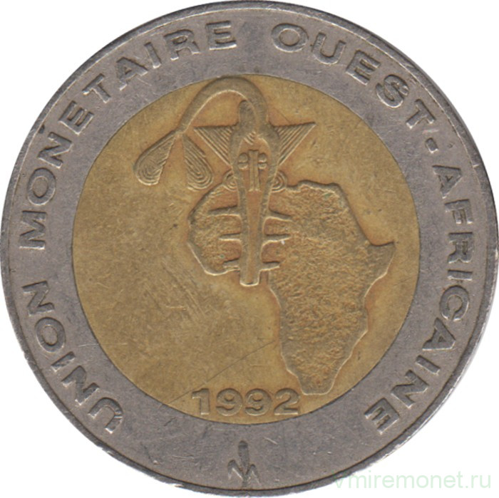 Монета. Западноафриканский экономический и валютный союз (ВСЕАО). 250 франков 1992 год.