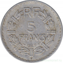 Монета. Франция. 5 франков 1947 год. Монетный двор - Бомон-ле-Роже(B). Аверс - закрытая 9.