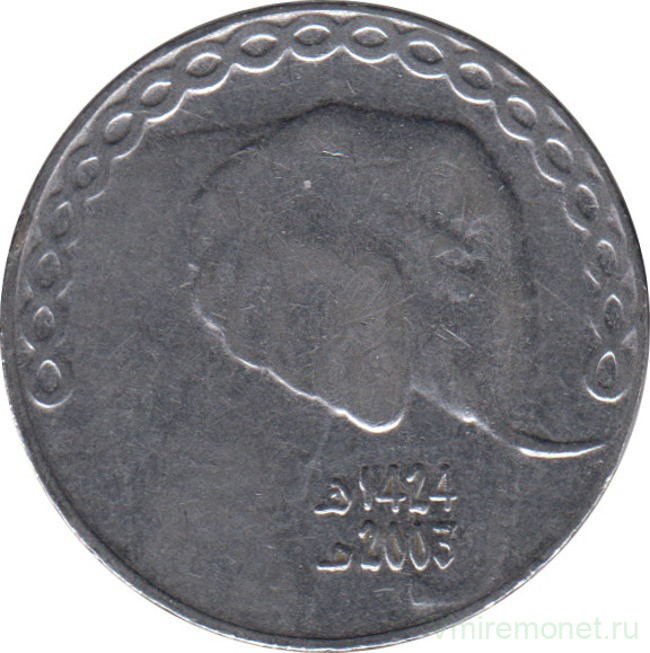 Монета. Алжир. 5 динаров 2003 год.