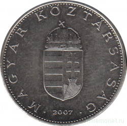 Монета. Венгрия. 10 форинтов 2007 год.