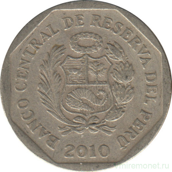 Монета. Перу. 50 сентимо 2010 год.