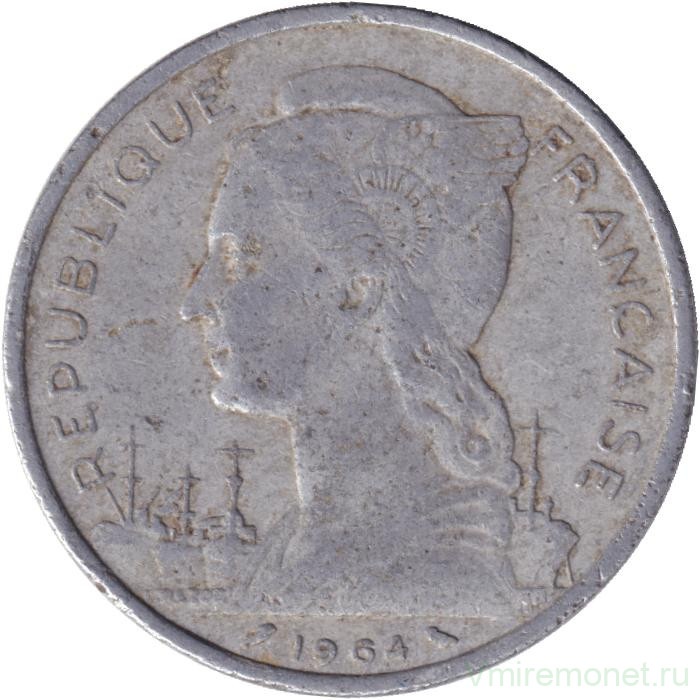 Монета. Коморские острова. 5 франков 1964 год.