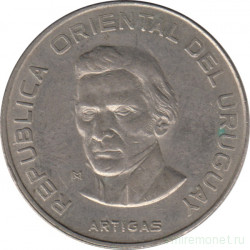 Монета. Уругвай. 100 песо 1973 год.