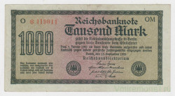 Банкнота. Германия. Веймарская республика. 1000 марок 1922 год. Водяной знак - волна. Серийный номер - буква, звёздочка, шесть цифр (красные, крупные), две буквы.