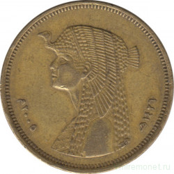 Монета. Египет. 50 пиастров 2005 год.