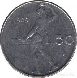 Монета. Италия. 50 лир 1989 год.