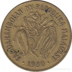 Монета. Мадагаскар. 10 франков 1980 год.