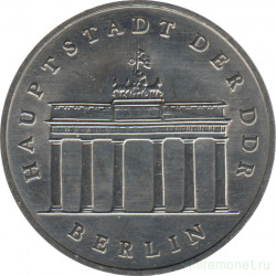 Монета. ГДР. 5 марок 1987 год. Берлин - Бранденбургские ворота.
