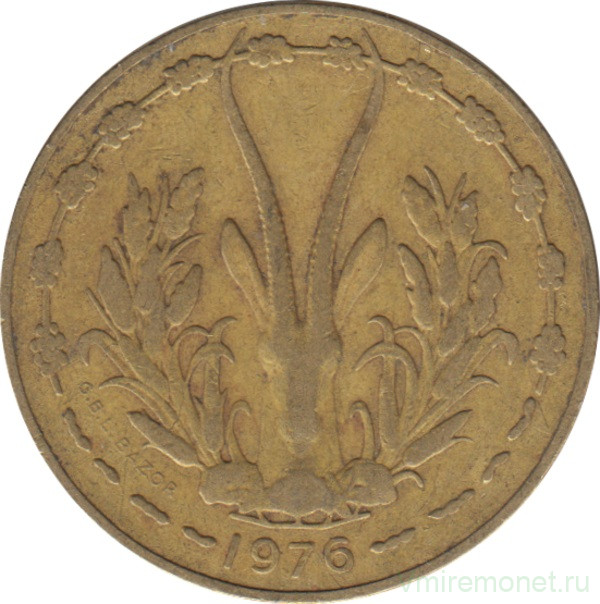 Монета. Западноафриканский экономический и валютный союз (ВСЕАО). 10 франков 1976 год.