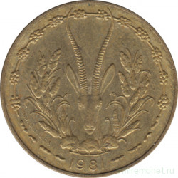 Монета. Западноафриканский экономический и валютный союз (ВСЕАО). 10 франков 1981 год. Старый тип.