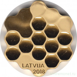 Монета. Латвия. 5 евро 2018 год. Пчелиные соты.