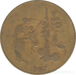 Монета. Западноафриканский экономический и валютный союз (ВСЕАО). 10 франков 1987 год.