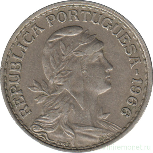 Монета. Португалия. 1 эскудо 1966 год.