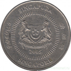 Монета. Сингапур. 50 центов 2005 год.