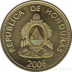 Монета. Гондурас. 10 сентаво 2006 год.