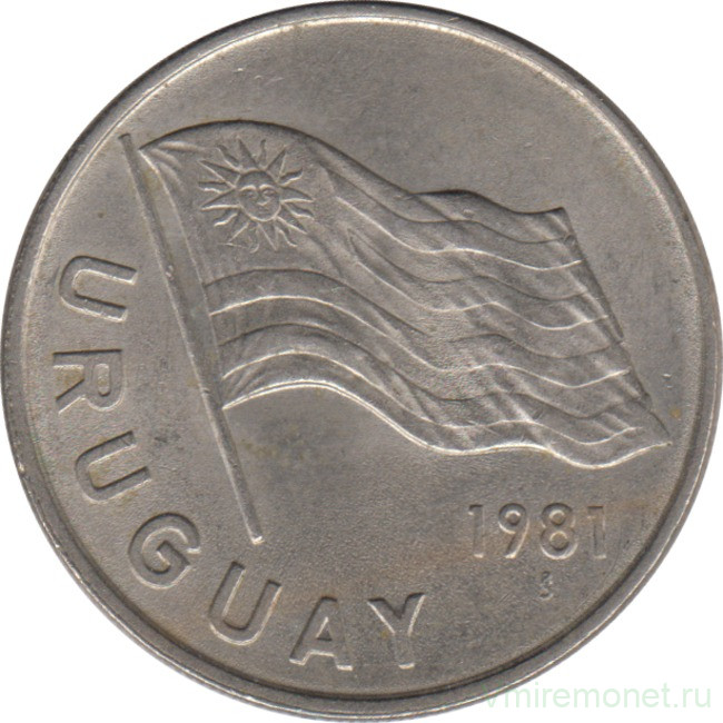 Монета. Уругвай. 5 песо 1981 год.