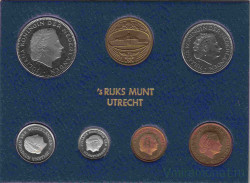 Монета. Нидерланды. Набор разменных монет в буклете. 1979 год. С жетоном.