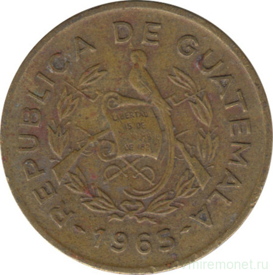 Монета. Гватемала. 1 сентаво 1965 год.