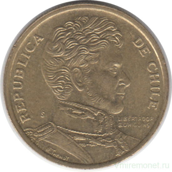 Монета. Чили. 10 песо 2010 год. С меткой "R.Thenot" на плече.