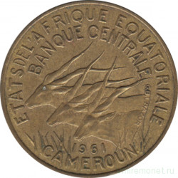 Монета. Экваториальная Африка (КФА). Камерун. 10 франков 1961 год.