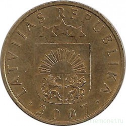 Монета. Латвия. 20 сантимов 2007 год.