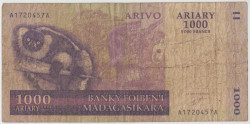 Банкнота. Мадагаскар. 1000 ариари 2004 год. Тип 89а.