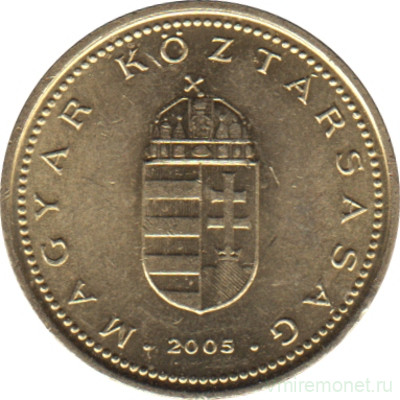 Монета. Венгрия. 1 форинт 2005 год.