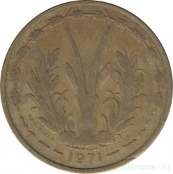Монета. Западноафриканский экономический и валютный союз (ВСЕАО). 25 франков 1971 год.