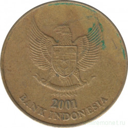 Монета. Индонезия. 500 рупий 2001 год.