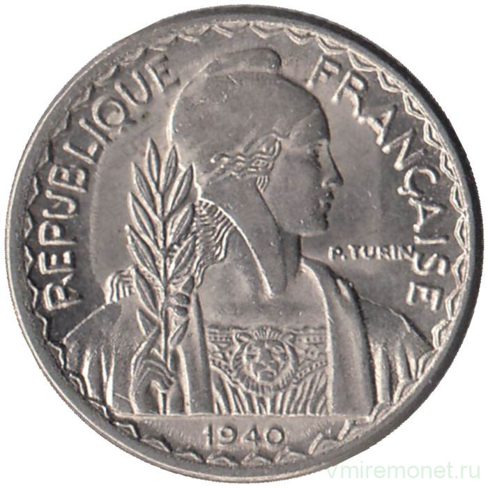 Монета. Французский Индокитай. 10 сантимов 1940 год. Магнитная.