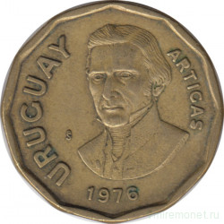 Монета. Уругвай. 1 песо 1976 год.