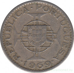 Монета. Ангола. 2.5 эскудо 1969 год.