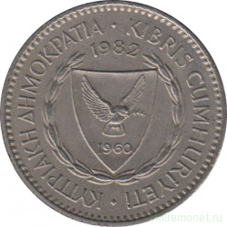 Монета. Кипр. 100 милей 1982 год.