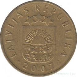 Монета. Латвия. 5 сантимов 2007 год.