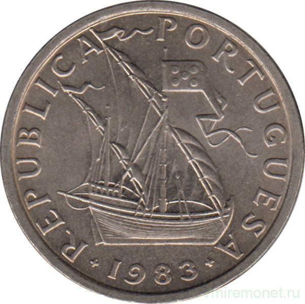 Монета. Португалия. 5 эскудо 1983 год.