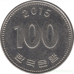 Монета. Южная Корея. 100 вон 2015 год.