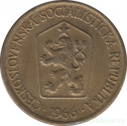 Монета. Чехословакия. 1 крона 1966 год.