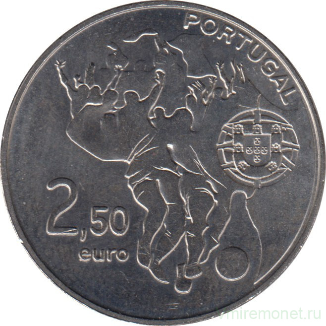 Монета. Португалия. 2,5 евро 2010 год. Чемпионат мира по футболу. ЮАР - 2010.