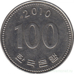 Монета. Южная Корея. 100 вон 2010 год.
