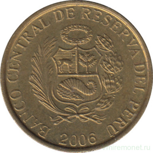Монета. Перу. 1 сентимо 2006 год. Латунь.