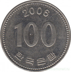 Монета. Южная Корея. 100 вон 2006 год.