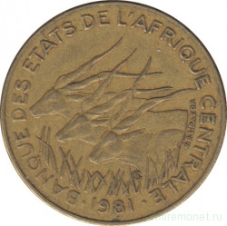 Монета. Центральноафриканский экономический и валютный союз (ВЕАС). 5 франков 1981 год.
