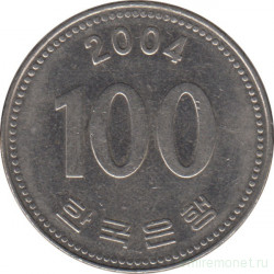 Монета. Южная Корея. 100 вон 2004 год.