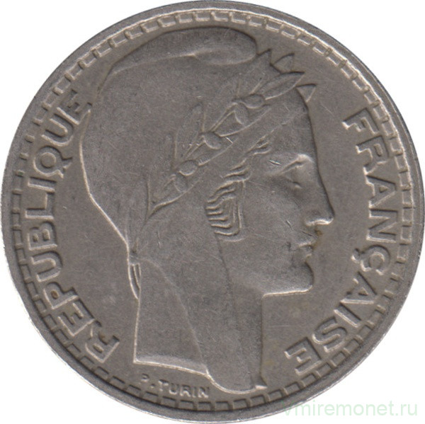 Монета. Франция. 10 франков 1946 год. Монетный двор - Бомон-ле-Роже (B). В венке длинные листья.