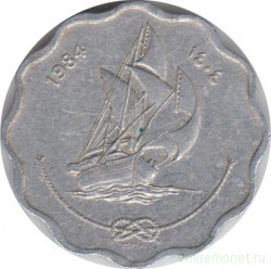 Монета. Мальдивские острова. 10 лари 1984 (1404) год.